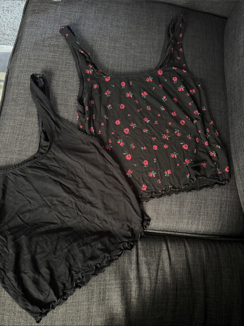 American Eagle Black Floral & Solid Crop Tank Top Duo